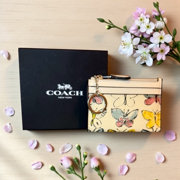 Coach Accessories - 🖤COACH🖤Mini Skinny ID Case in Butterfly Print/NWT